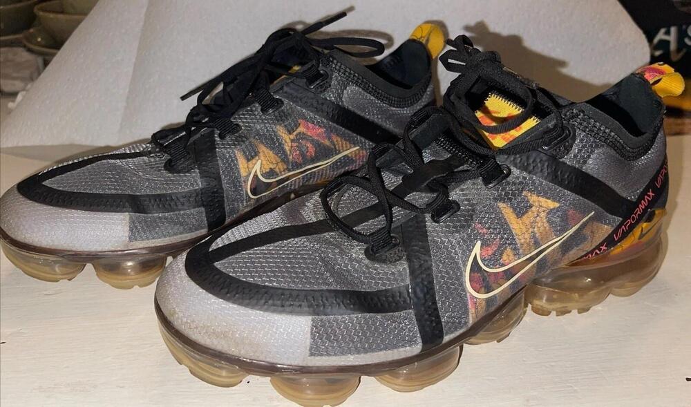 Nike Air VaporMax 2019 Shoes Womens Size 9.5 Gray Floral Running CD7094-002